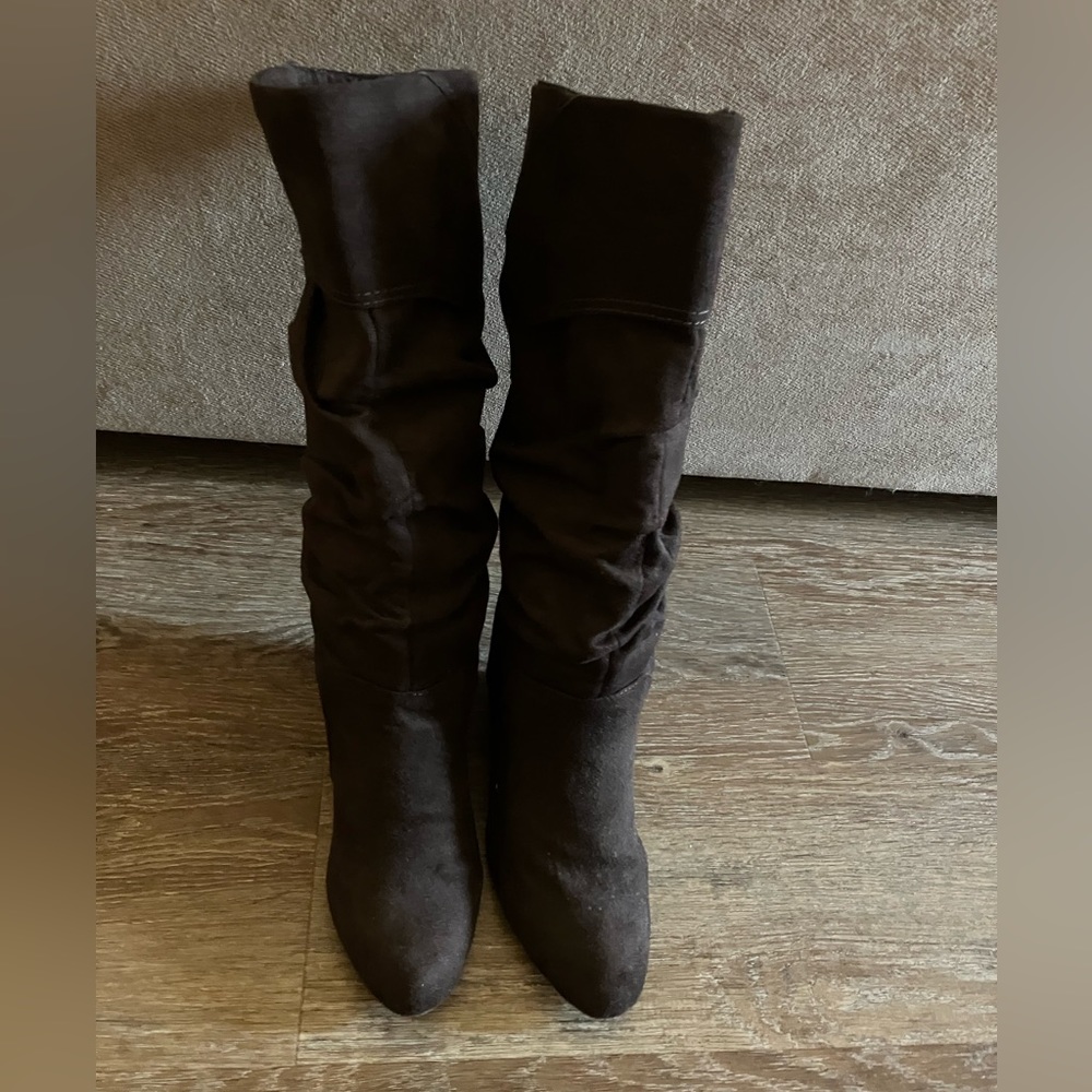 Rampage Shireen Chocolate Brown Women’s Faux Suede Slouch Boots - Size 9 1/2 - Picture 2 of 6